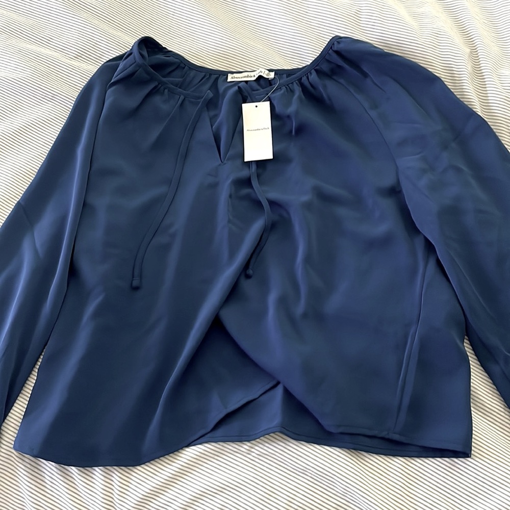 Abercrombie Long sleeve top